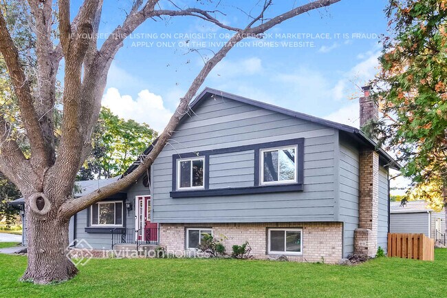 Building Photo - 6840 Penamint Ln