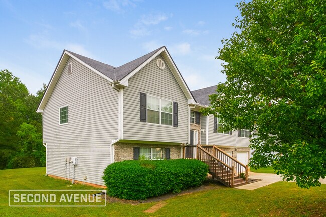 Building Photo - 3710 Georgia Dr