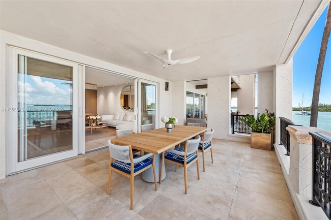 Building Photo - 4922 Fisher Island Dr