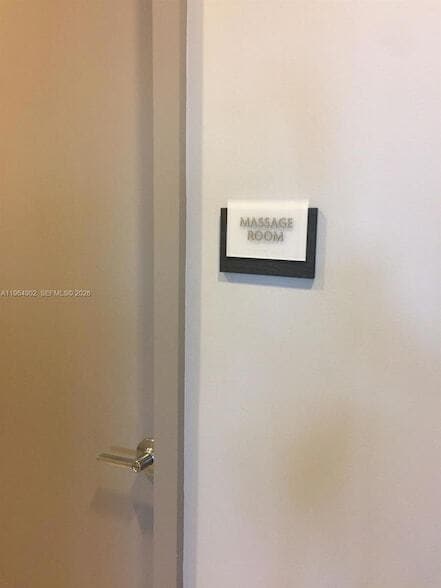 Building Photo - 5300 Paseo Blvd