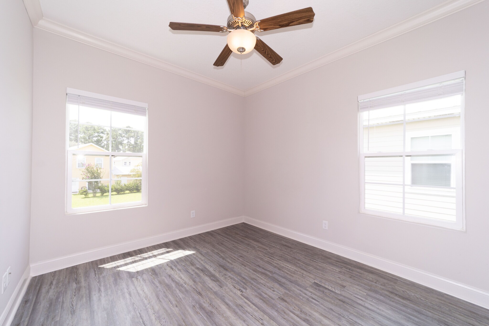 Building Photo - 155 Promenade Pl