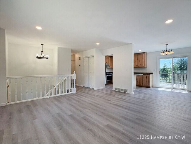 Building Photo - 11225 Hampshire Ct W