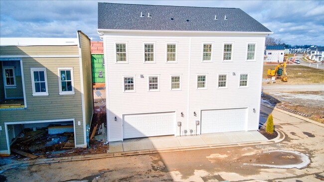 Building Photo - Brand New Construction Townhome in Norton ...