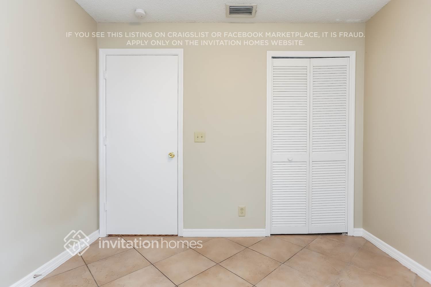 Building Photo - 5040 Foxhall Dr N