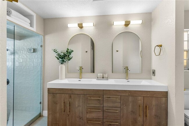 Building Photo - 9237 McDavid Ct