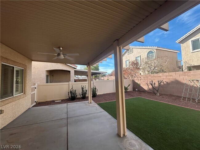 Building Photo - 8841 Blue Wolf St
