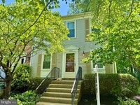 Building Photo - 13909 Woods Run Ct