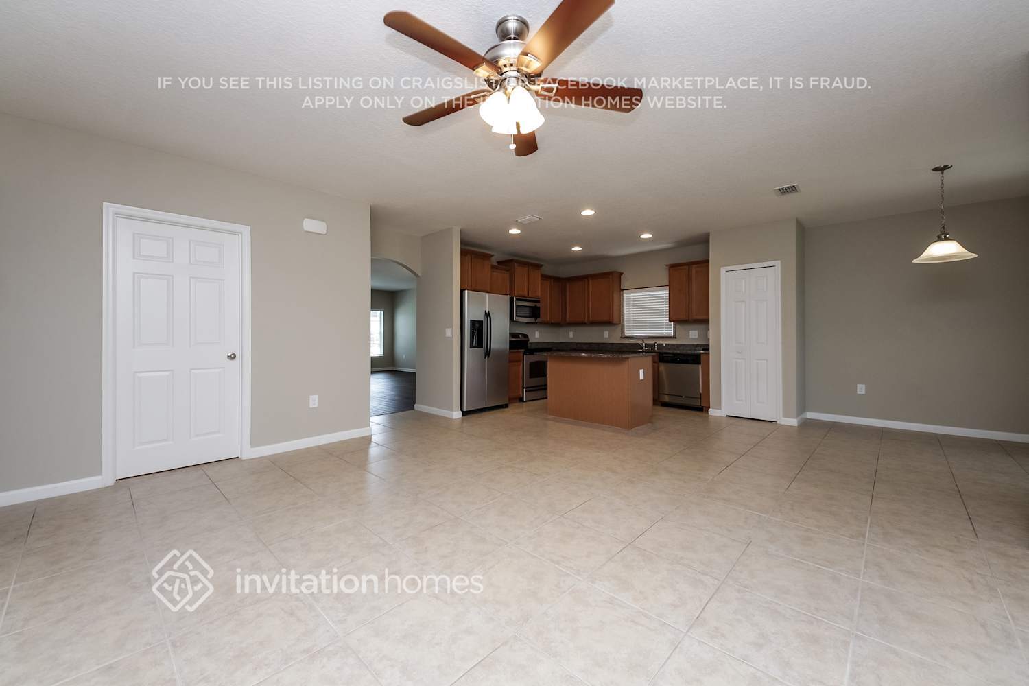 Building Photo - 1530 Corbett Ln