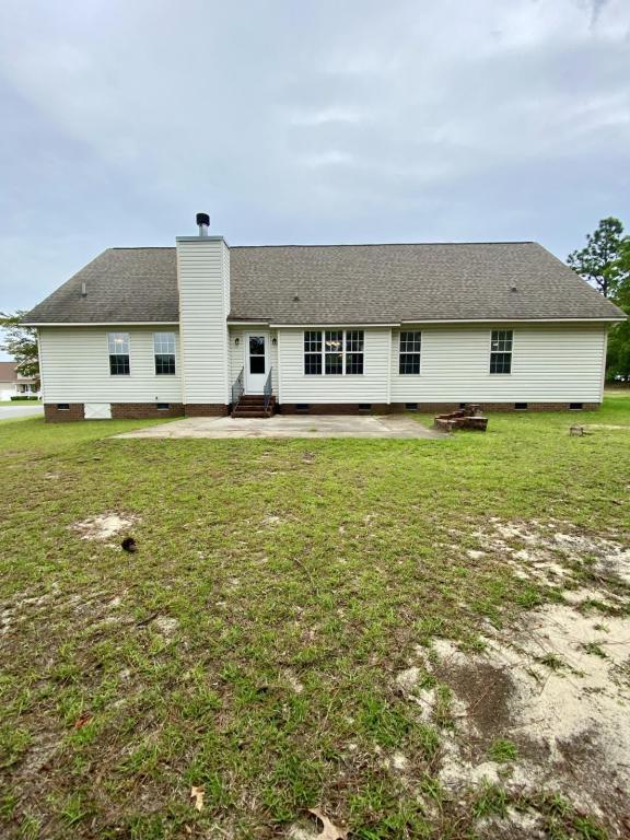 Building Photo - 8229 Foxtrail Dr