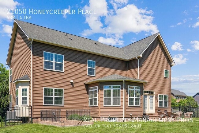 Building Photo - 21050 Honeycreeper Pl