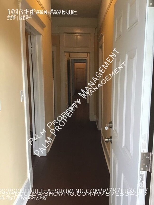 Building Photo - 1013 E Park Ave