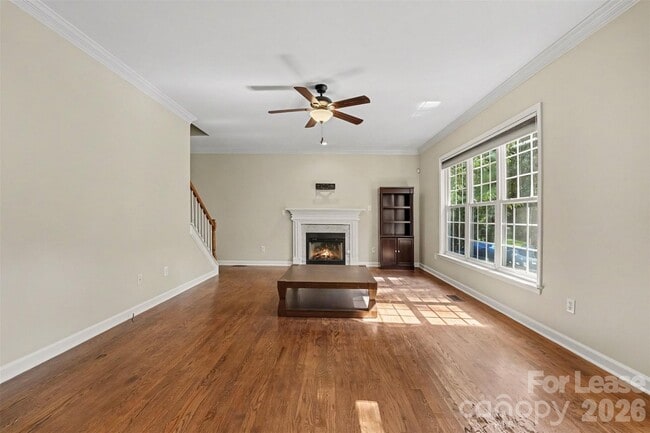 Building Photo - 11526 Sir Francis Drake Dr