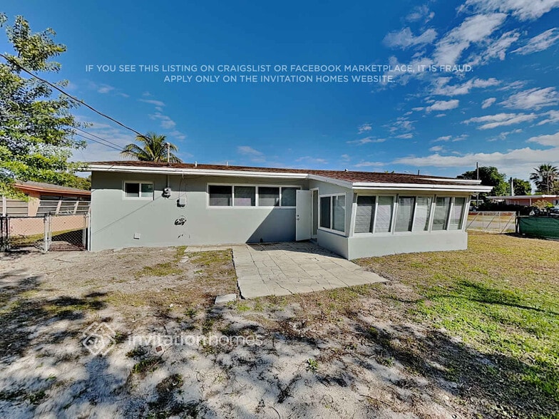 Building Photo - 1230 NW 176th Terrace