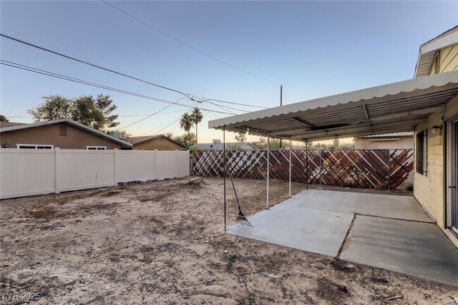 Building Photo - 3705 Haddock Ave