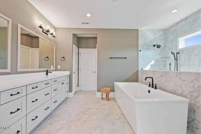 Building Photo - 3438 Snowbed Ridge Dr