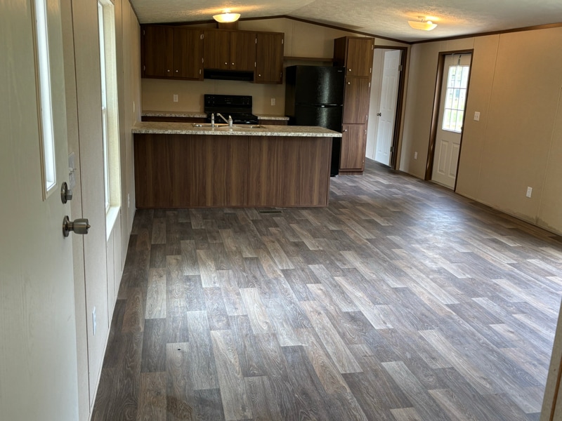 Building Photo - 713 Vandevender Dr