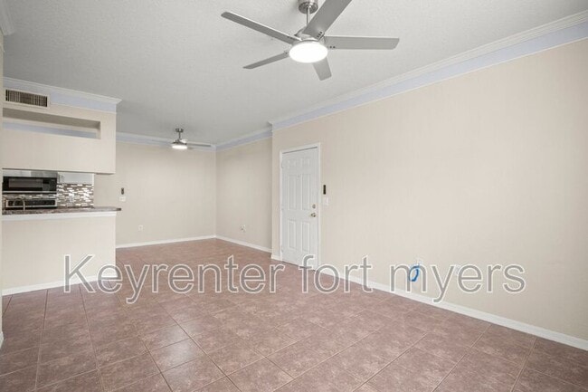 Building Photo - 11511 Villa Grand