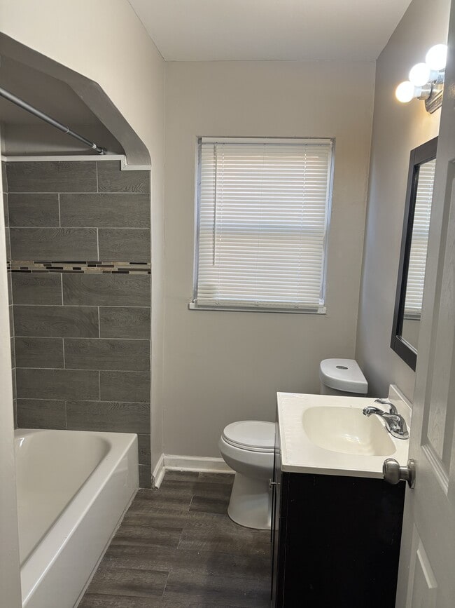 Building Photo - 8064 Suzanne Ave