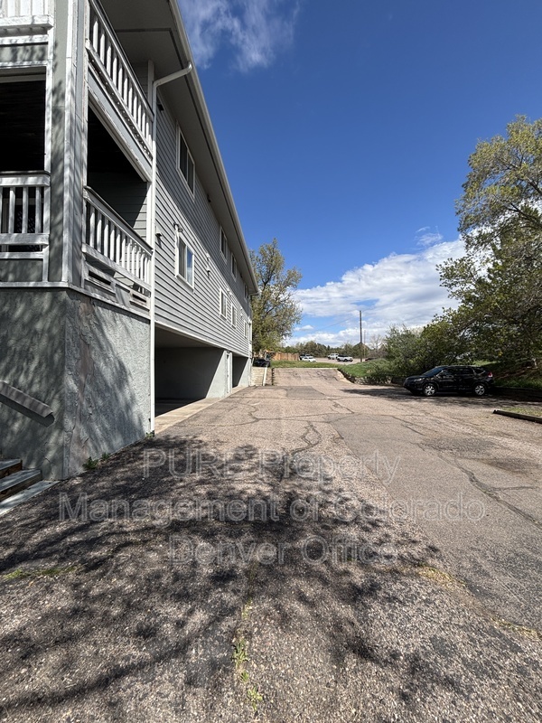 Building Photo - 3583 S Marion St