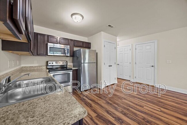 Building Photo - 26 River Stancil Dr