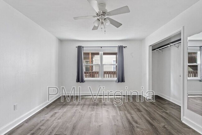 Building Photo - 1301 Hampton Blvd