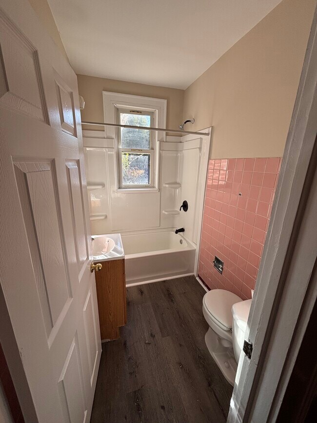 Building Photo - 1110 Orlando Pl