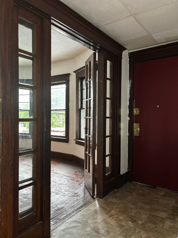 Building Photo - 442 Wohlers Ave