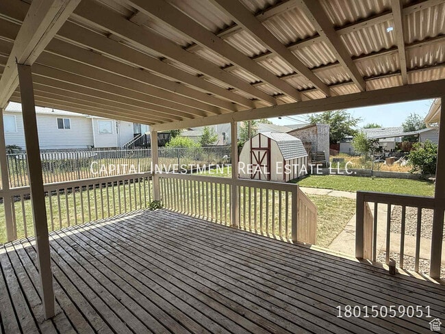 Building Photo - 684 Oquirrh Ave