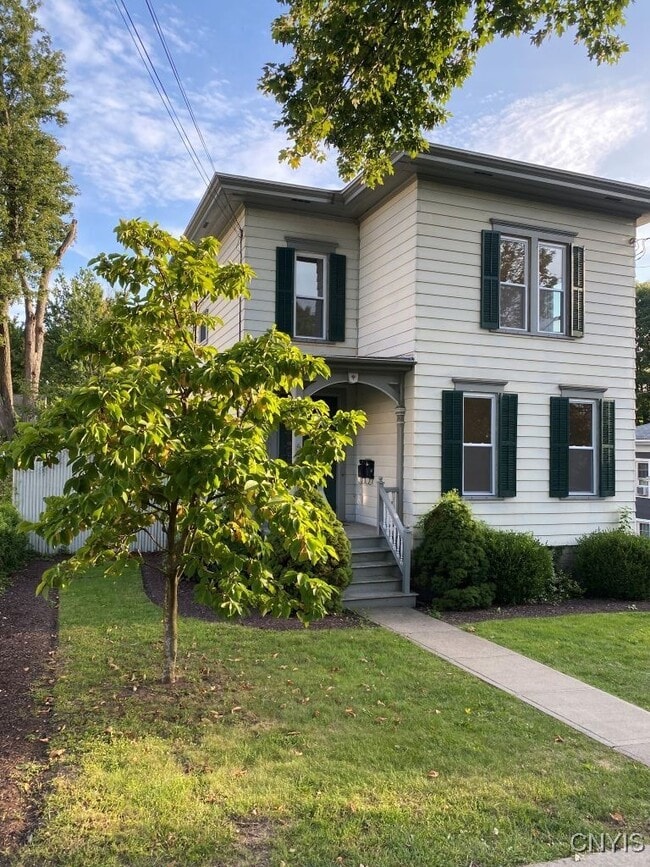 Building Photo - 206 E Genesee St