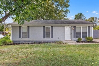 Building Photo - 123 Kingsway Dr