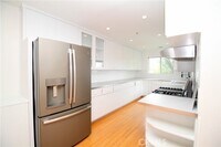 Building Photo - 2930 Adkins Ave