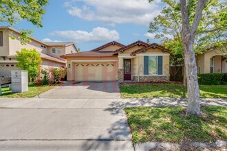 Building Photo - 5044 Kokomo Dr