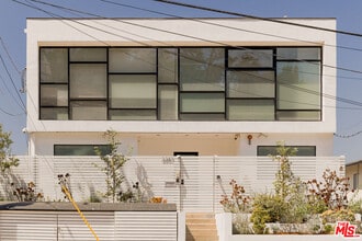 Building Photo - 2287 Glendale Blvd