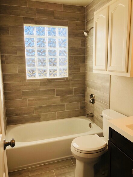 All new bathroom! Did I mention new? - 5614 W 3rd St