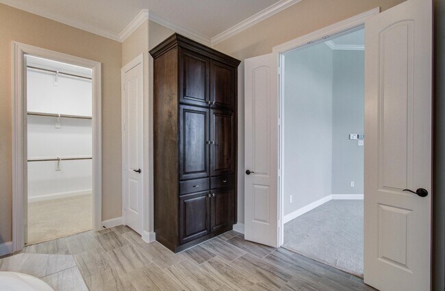 Building Photo - 27514 Stonebrook Manor Ln
