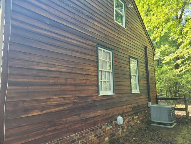 Building Photo - 11170 Robious Rd
