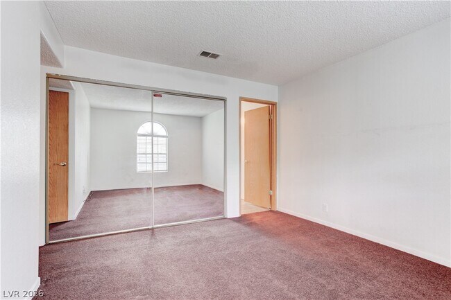 Building Photo - 2975 Juniper Hills Blvd