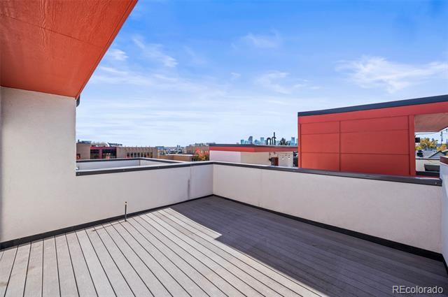 Building Photo - 1914 W 38th Ave