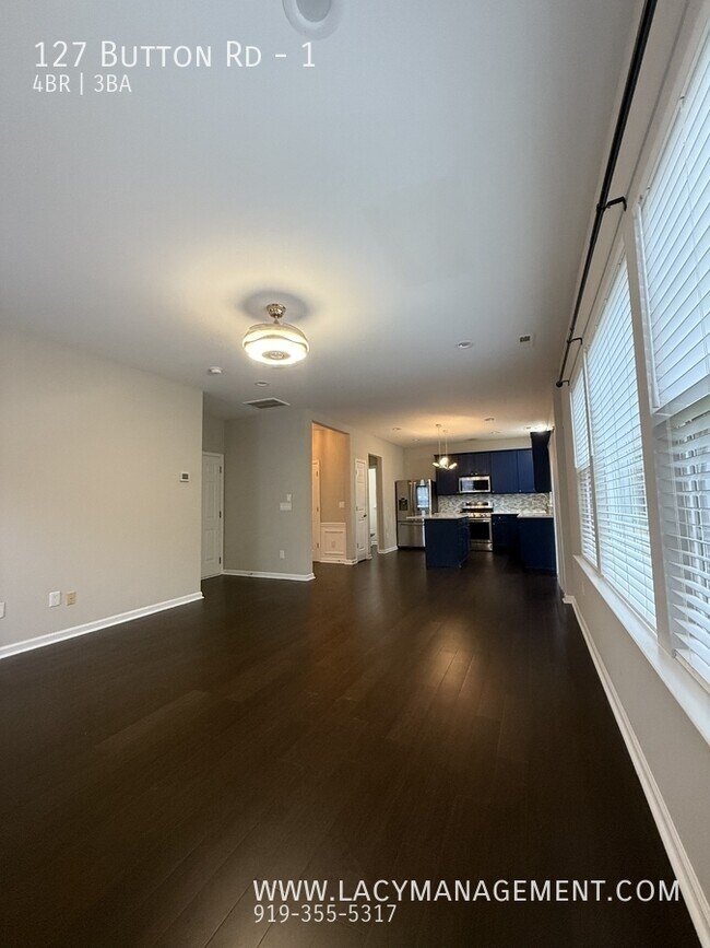 Building Photo - 127 Button Rd