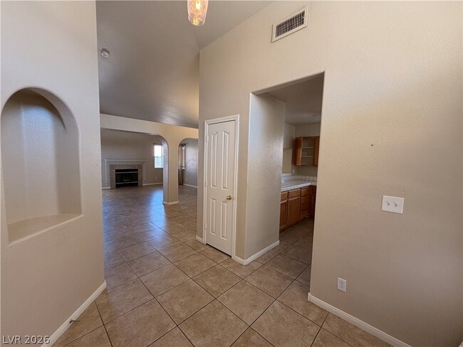 Building Photo - 3106 Alfa Romero Ave