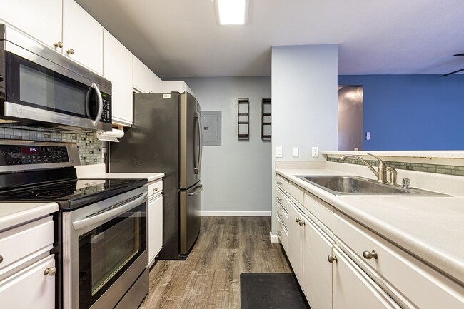 Building Photo - North Pointe Phase II - Mililani Mauka - 2 Bedroom, 2 Bathroom, 2 Parking Townhouse Rental!