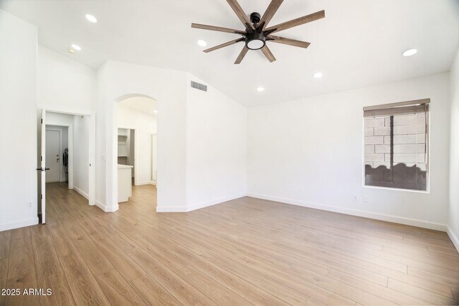 Building Photo - 16025 S 18th Dr