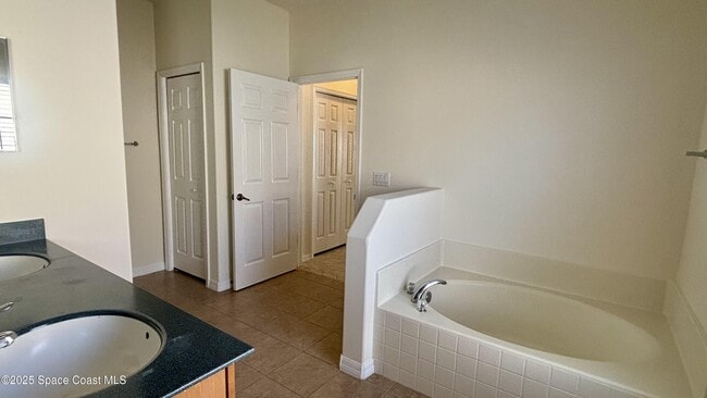 Building Photo - 5317 Indigo Crossing Dr