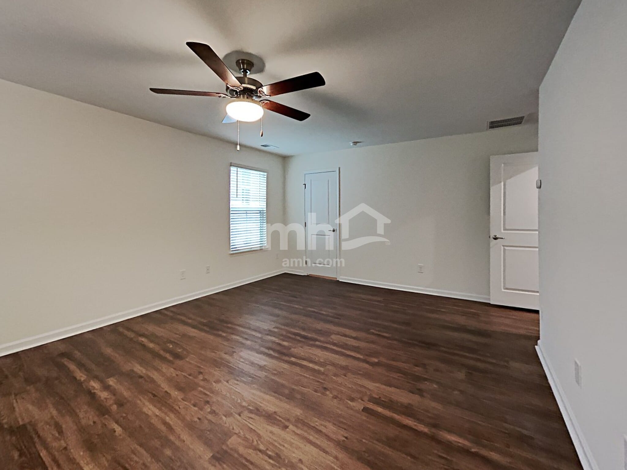 Building Photo - 5054 Twin River Dr