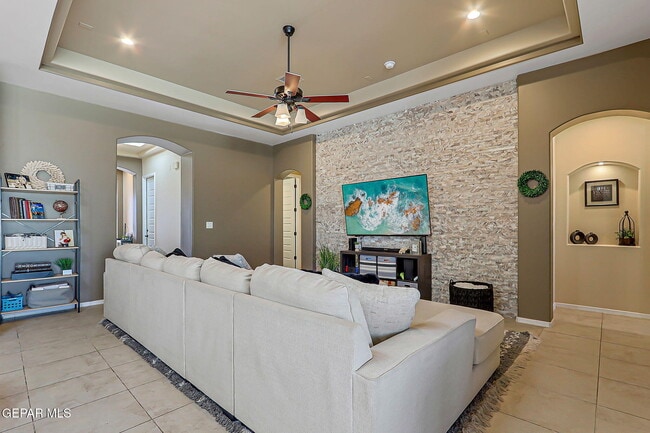 Building Photo - 1149 Stoke St