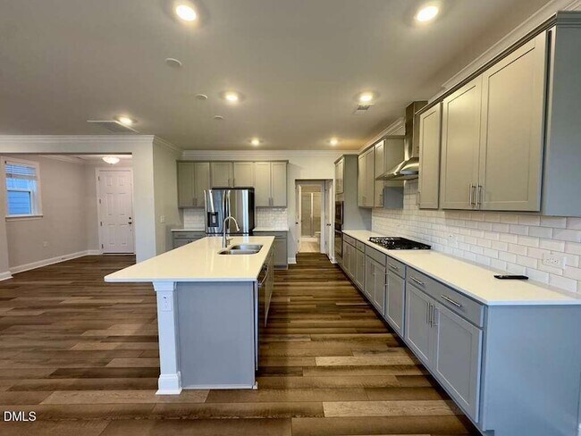 Building Photo - 312 Natsam Wds Wy