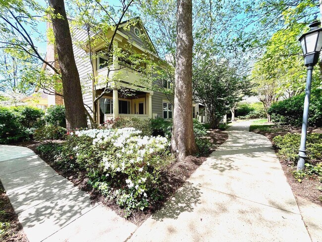 Building Photo - 5715 Balsam Grove Ct