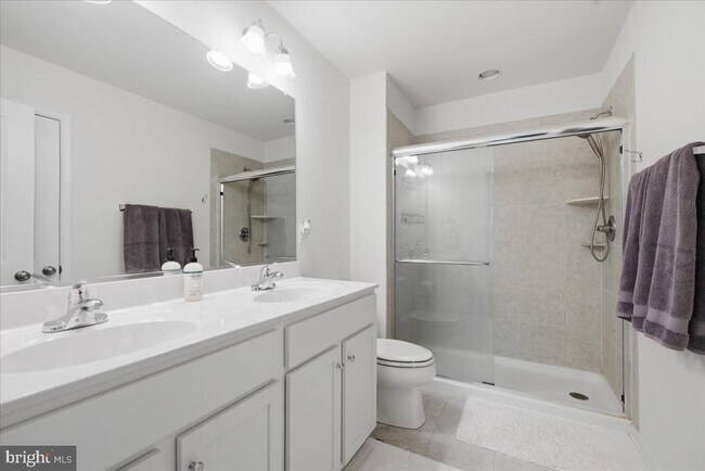 Building Photo - 12260 Haydon Pl