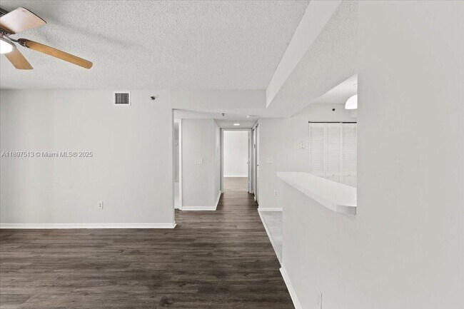Building Photo - 5520 NW 61st St