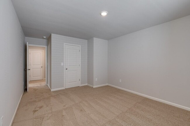 Building Photo - Beautiful Rental Home in Fountain Inn Feat...